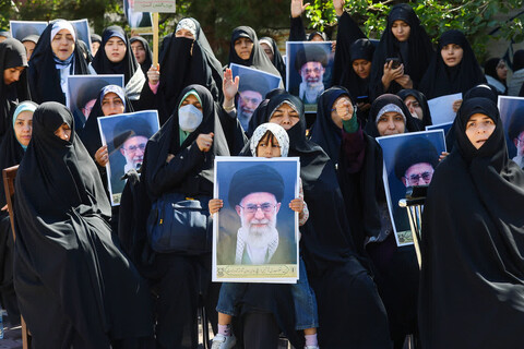 تصاویر | تجمع حمایتی طلاب و روحانیون تبریز از فرمایشات مقام معظم رهبری