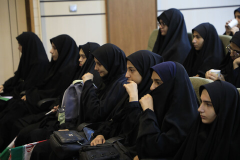 تجلیل از پیشکسوتان جهاد و شهیدان در آستانه سال تحصیلی جدید