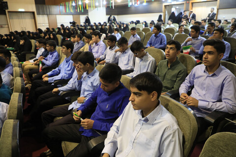 تجلیل از پیشکسوتان جهاد و شهیدان در آستانه سال تحصیلی جدید