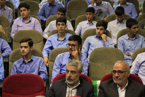 تجلیل از پیشکسوتان جهاد و شهیدان در آستانه سال تحصیلی جدید