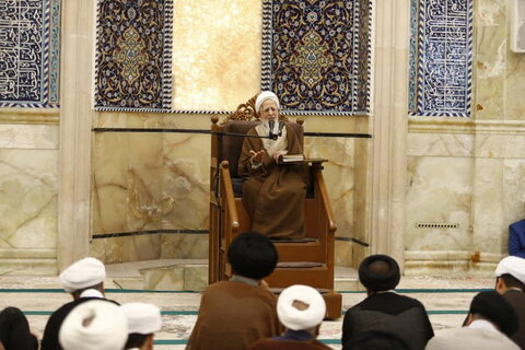 حقیقی آزادی حرص و ہوس سے نجات میں ہے، باطنی غلامی ظاہری غلامی سے زیادہ خطرناک ہے