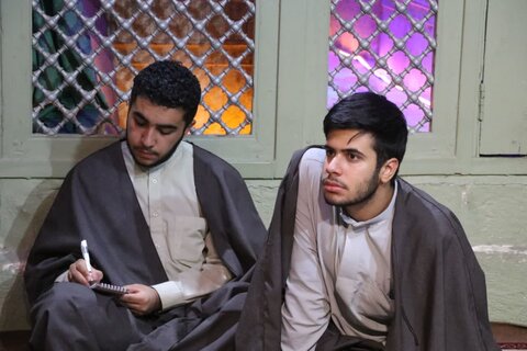 تصاویر| نخسین مراسم هفتگی هیئت رایةالمهدی (عج) مدرسه علمیه منصوریه شیراز در سال تحصیلی جدید