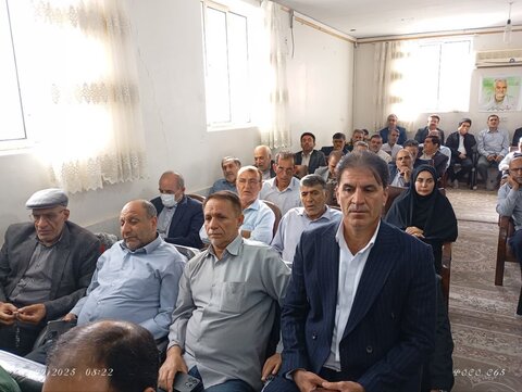 تصاویر دیدار فرماندهان دفاع مقدس و مسئولان کوهدشت با امام جمعه شهرستان