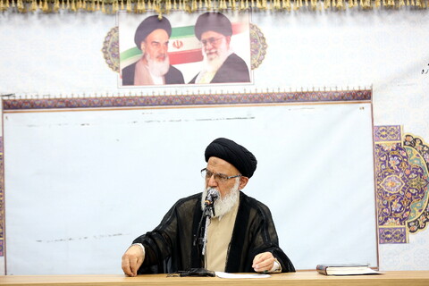 تصاویر/ نشست علمی بایسته های تکامل فقاهت