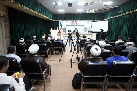 تصاویر/ نشست علمی بایسته های تکامل فقاهت