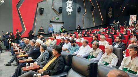 تصاویر/ آیین رونمایی از کتاب خسوف در بیروت