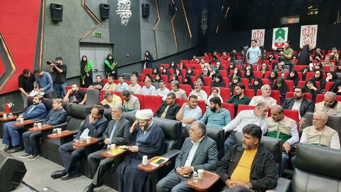 تصاویر/ آیین رونمایی از کتاب خسوف در بیروت