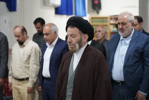 تصاویر دیدار وزیر نیرو با نماینده ولی فقیه در لرستان