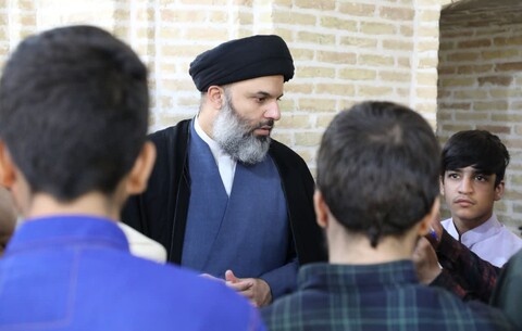 تصاویر/ دیدار مدیر حوزه علمیه استان یزد با طلاب مدرسه علمیه امام خمینی (ره) یزد