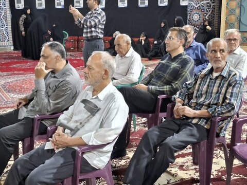 تصاویر/ یادواره شهدای محله شهدای آران و بیدگل