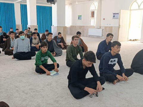 تصاویر/  درس اخلاق طلاب شاهین دژ