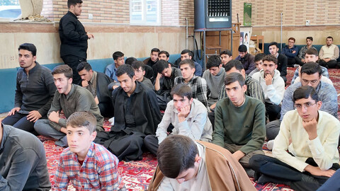 حوزه/ مراسم گرامیداشت هفته دفاع مقدس در مدرسه علمیه امیرالمومنین (ع) تبریز