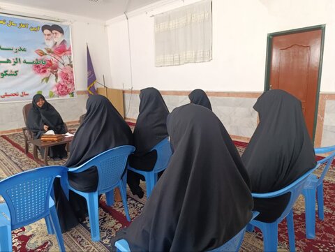 تصاویر/ جلسه اساتید مدرسه‌ علمیه‌ فاطمه‌الزهرا‌لبتول‌(س) کشکوئیه