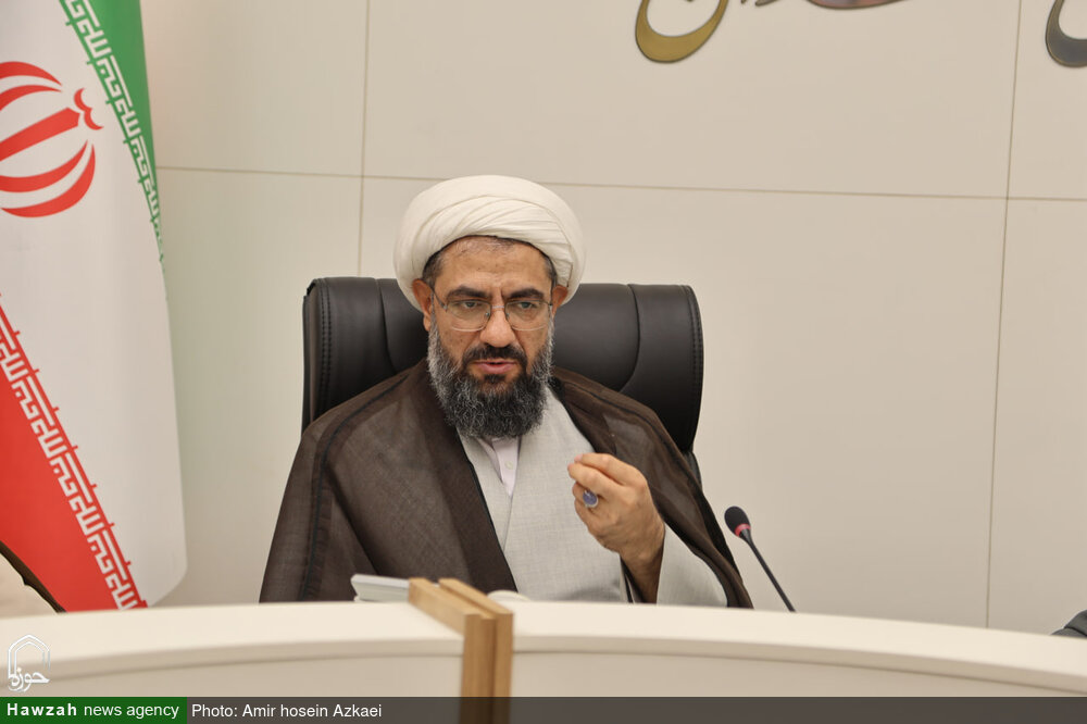 ارتباط رو در رو با اقشار مختلف، مهم‌ترین ابزار جهاد تبیین است