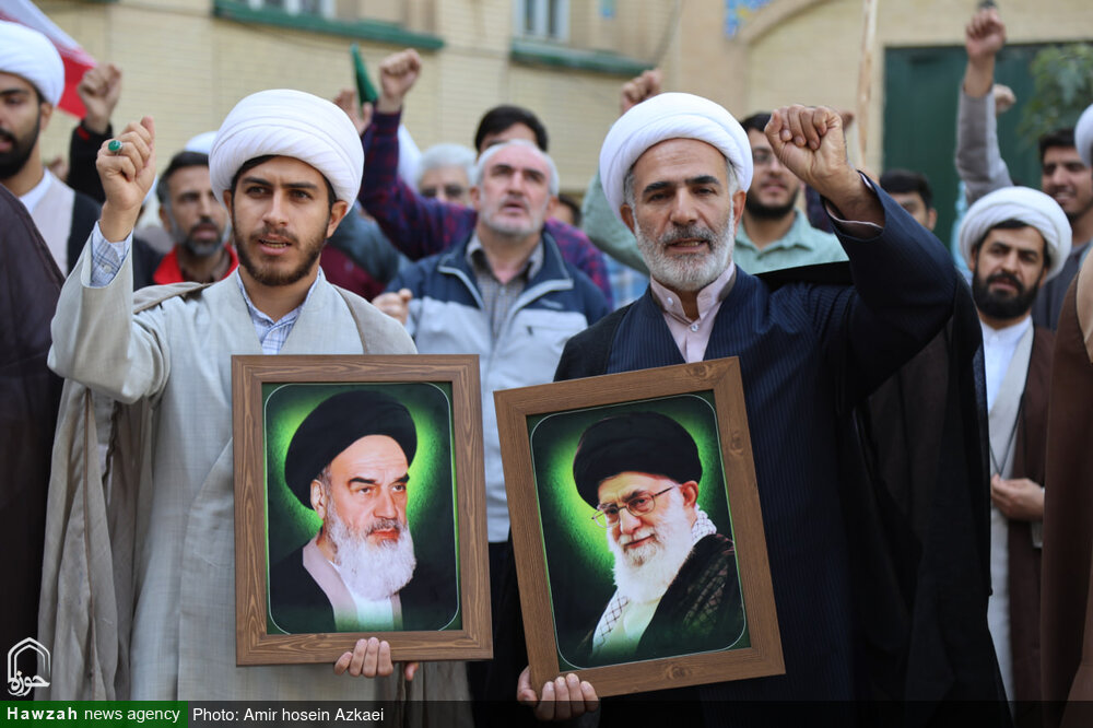 طلاب همدانی در صف اول دفاع از رهبری+تصاویر