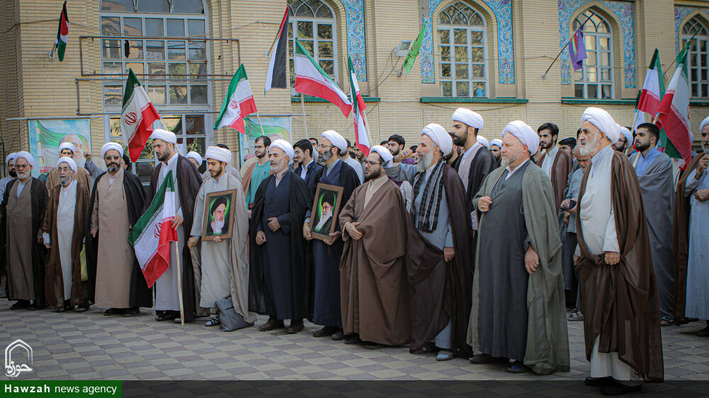 فیلم| تجمع طلاب، روحانیون و مردم غیرتمند همدان در حمایت از مواضع و روشنگرانه امام خامنه ای