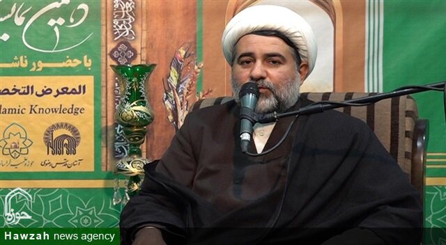 رونمایی از کتاب آموزشی «درسنامه تجوید عمومی» در دهمین نمایشگاه کتاب حوزوی و معارف اسلامی