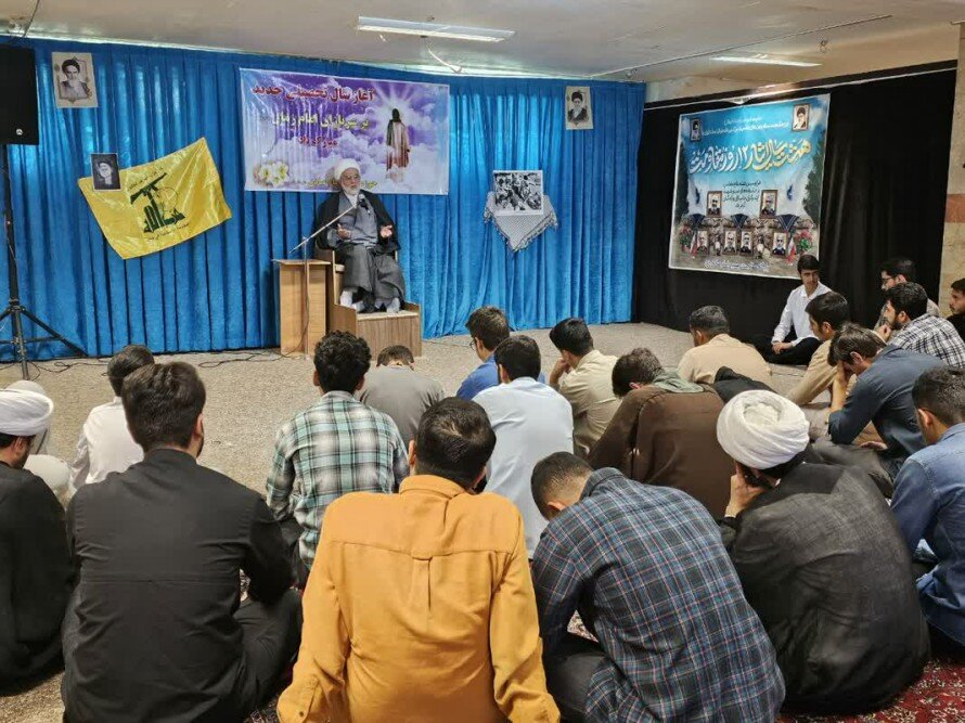 تصاویر/ مراسم آغاز سال تحصیلی مدرسه علمیه امام صادق‌ (ع) قروه