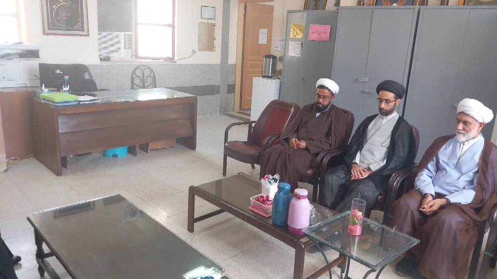 تصاویر/ حضور معاون تبلیغ حوزه علمیه برادران استان کرمان در بخش شهداد کرمان