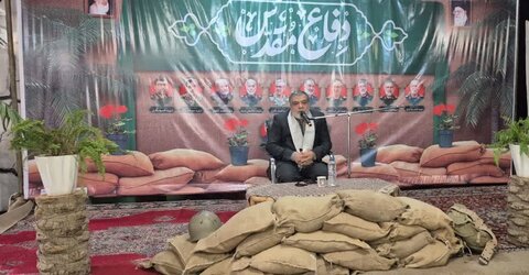 تصاویر / دیدار امام جمعه آبیک با خانواده شهید وبرگزاری مراسم یاد یاران