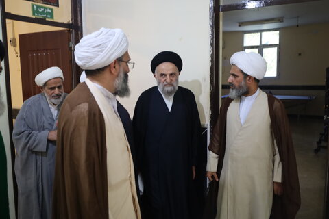 تصاویر/ بازدید آیت الله غروی از مدرسه علمیه امام جعفرصادق (ص) قشم