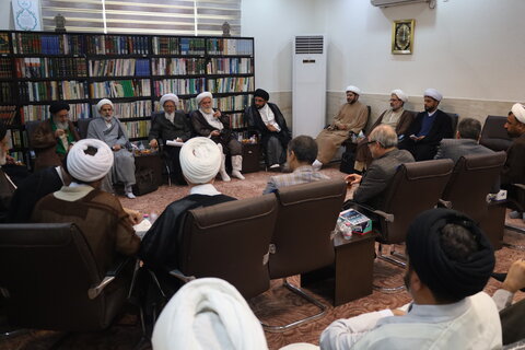تصاویر/  نشست هم اندیشی اعضای شورای عالی حوزه علمیه استان هرمزگان