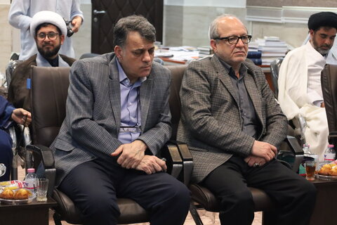 تصاویر/  نشست هم اندیشی اعضای شورای عالی حوزه علمیه استان هرمزگان
