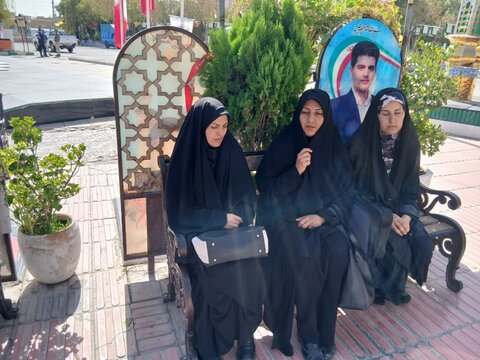 تصاویر/تجدید میثاق با شهدا توسط طلاب مدرسه علمیه فاطمه الزهرا اراک