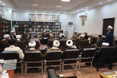 تصاویر/  نشست هم اندیشی اعضای شورای عالی حوزه علمیه استان هرمزگان