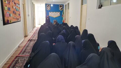 تصاویر/آئین آغاز سال تحصیلی ۱۴۰۵-۱۴۰۴ مدرسه علمیه الهیه ساوه