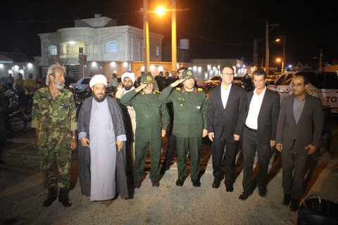 تصاویر/ همایش بزرگ اقتدار دفاع مقدس در دلوار برگزار شد