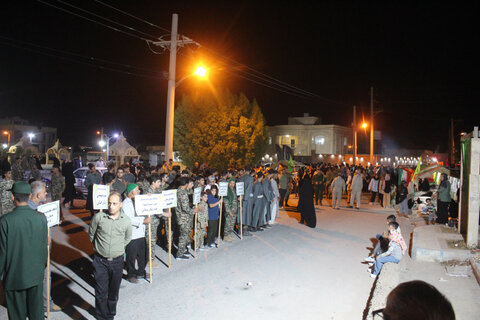 تصاویر/ همایش بزرگ اقتدار دفاع مقدس در دلوار برگزار شد