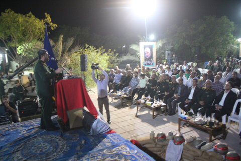 تصاویر/ همایش بزرگ اقتدار دفاع مقدس در دلوار برگزار شد