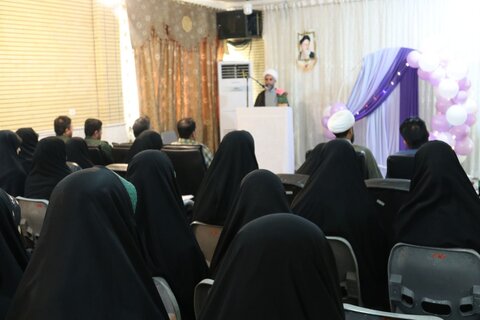 تصاویر/ برگزاری آیین افتتاحیه سال تحصیلی جدید مدرسه علیمه خواهران عسلویه