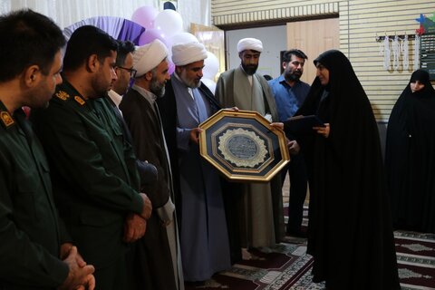 تصاویر/ برگزاری آیین افتتاحیه سال تحصیلی جدید مدرسه علیمه خواهران عسلویه