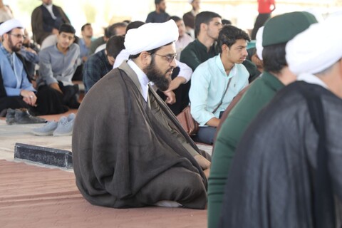 تصاویر/ مراسم غبارروبی و عطرافشانی مزار مطهر شهدا به مناسبت فرا رسیدن هفته دفاع مقدس