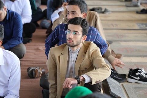 تصاویر/ مراسم غبارروبی و عطرافشانی مزار مطهر شهدا به مناسبت فرا رسیدن هفته دفاع مقدس