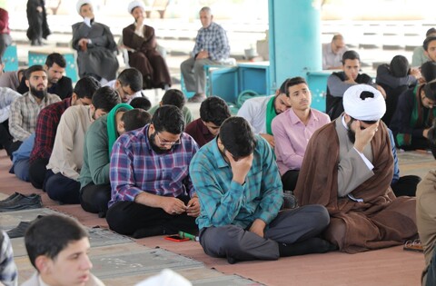 تصاویر/ مراسم غبارروبی و عطرافشانی مزار مطهر شهدا به مناسبت فرا رسیدن هفته دفاع مقدس