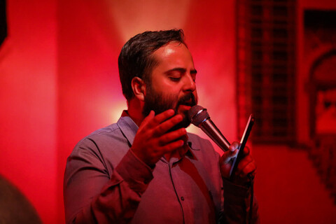 تصاویر/ توسل به امام رضا علیه السلام در هیئت رزمندگان اسلام یزد