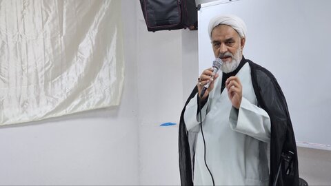 نشست هم‌اندیشی ائمه شبکه امامت و بانوان فعال مسجدی در یزد برگزار شد