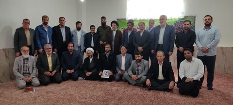 تصاویر گردهمایی مسئولان ستادهای برگزاری نماز جمعه  لرستان