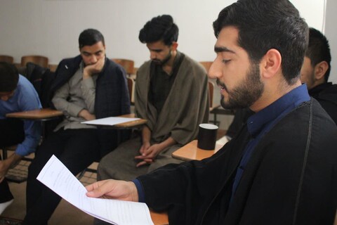 تصاویر/ نشست صمیمی مدیر حوزه علمیه مرند با طلاب