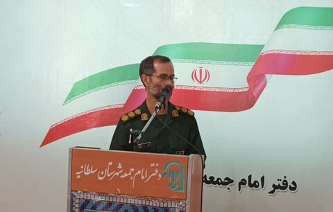 دیدار جمعی از پیشکسوتان دفاع مقدس با امام جمعه سلطانیه