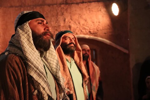 تصاویر/ اجرای سیر نمایش واره ای '' تویی تمام ماجرا "