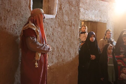 تصاویر/ اجرای سیر نمایش واره ای '' تویی تمام ماجرا "