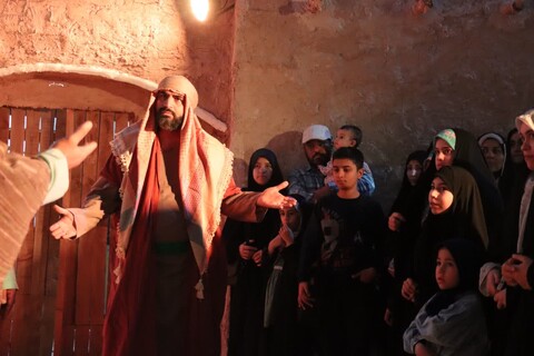 تصاویر/ اجرای سیر نمایش واره ای '' تویی تمام ماجرا "