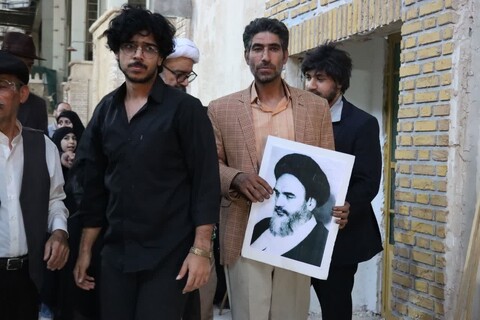 تصاویر/ اجرای سیر نمایش واره ای '' تویی تمام ماجرا "