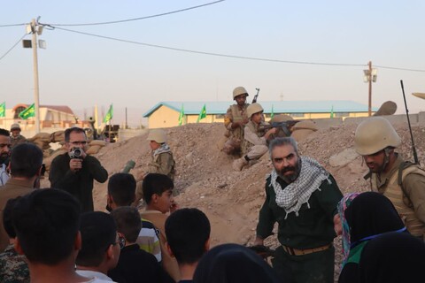 تصاویر/ اجرای سیر نمایش واره ای '' تویی تمام ماجرا "