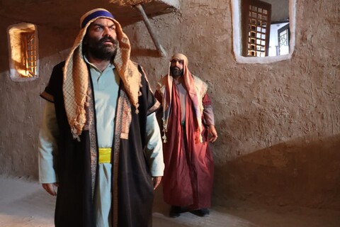 تصاویر/ اجرای سیر نمایش واره ای '' تویی تمام ماجرا "