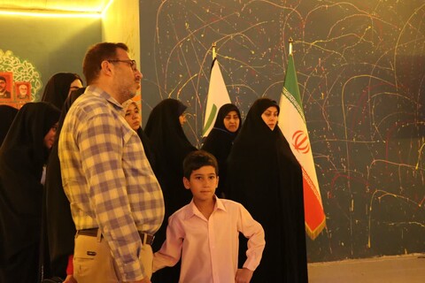 تصاویر/ اجرای سیر نمایش واره ای '' تویی تمام ماجرا "